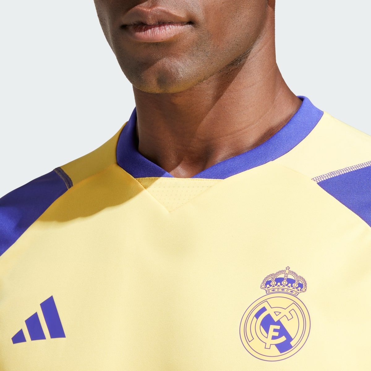 Adidas Maillot d'entraînement Real Madrid Tiro 23. 8