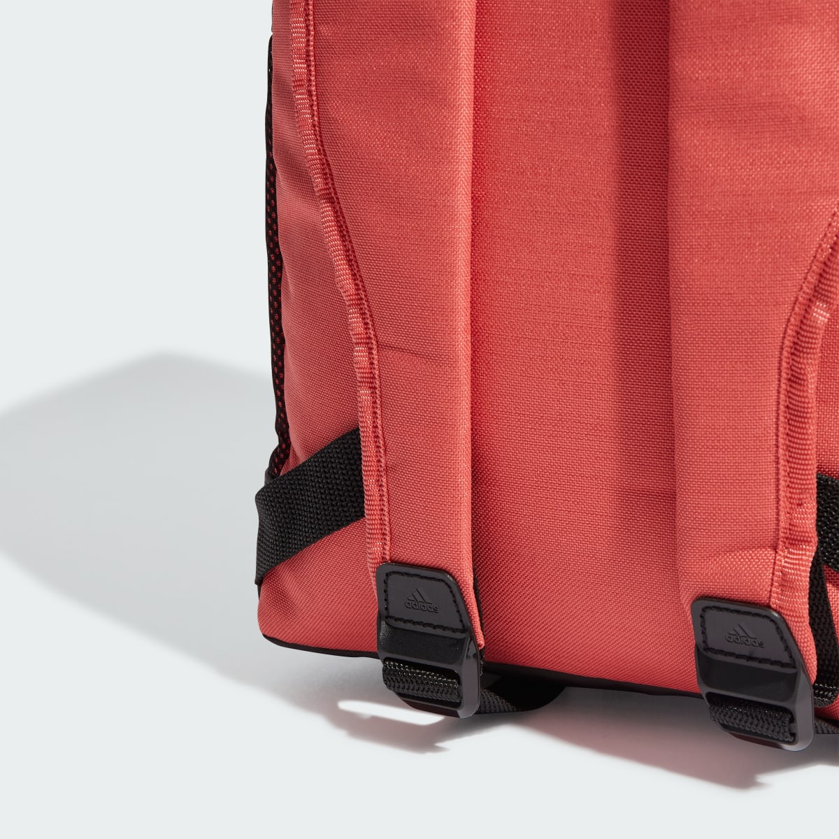 Adidas Mochila Linear Essentials. 5