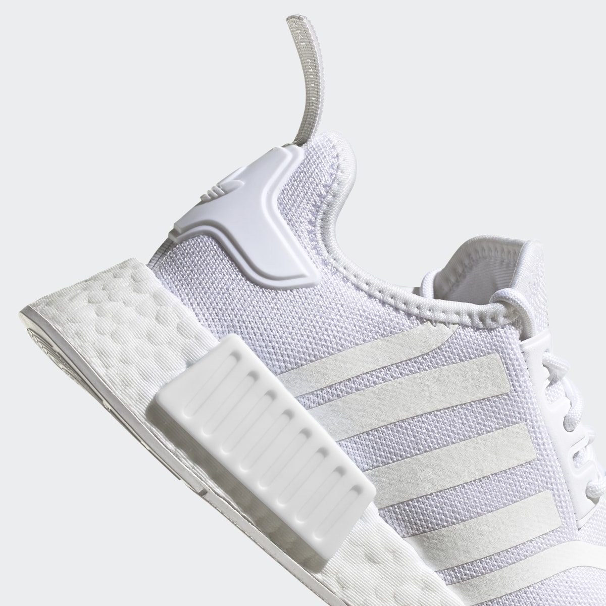 Adidas NMD_R1 Primeblue Schuh. 10