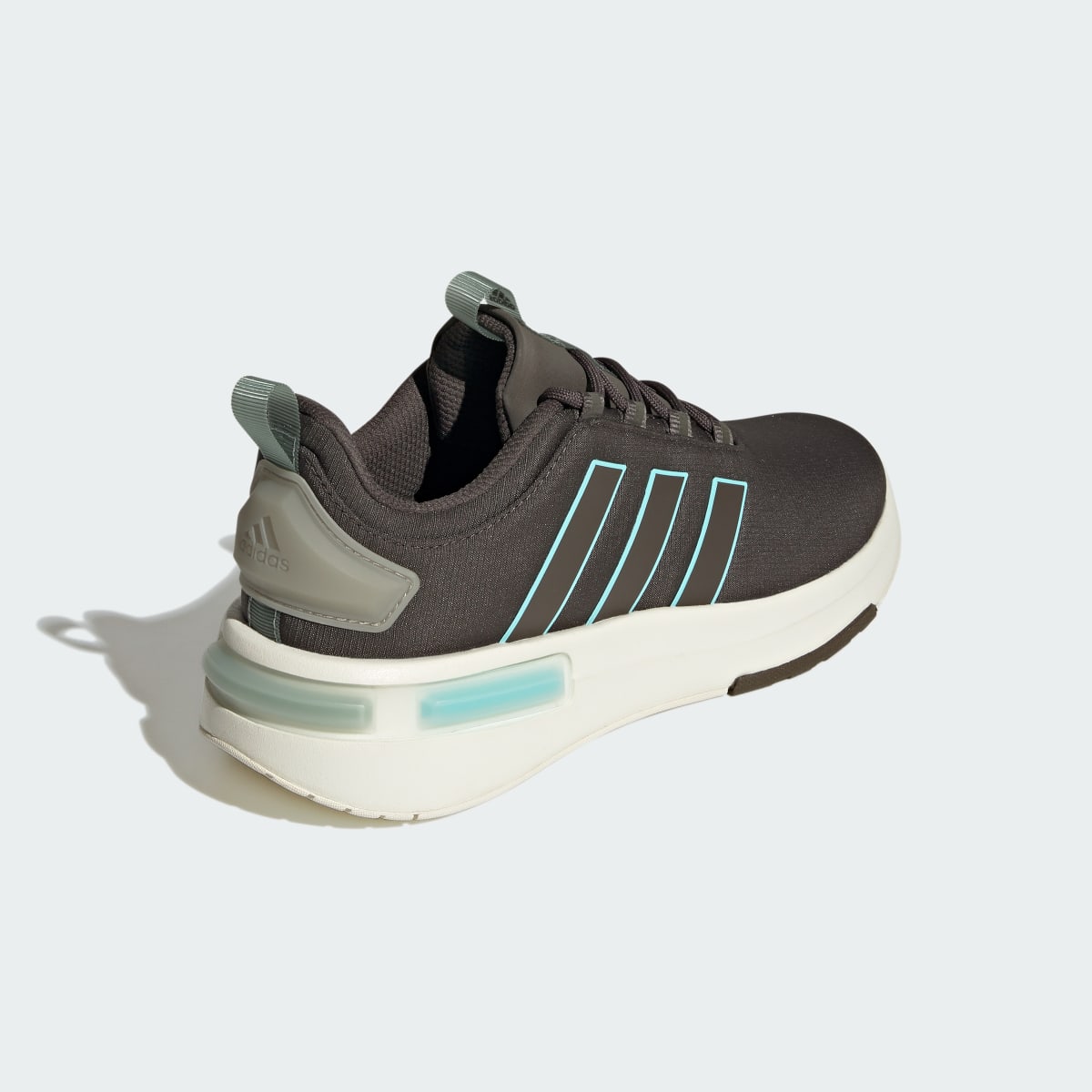 Adidas RACER TR23. 6