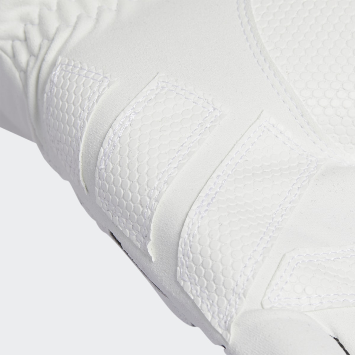 Adidas Non-Slip 22 Glove Single. 5