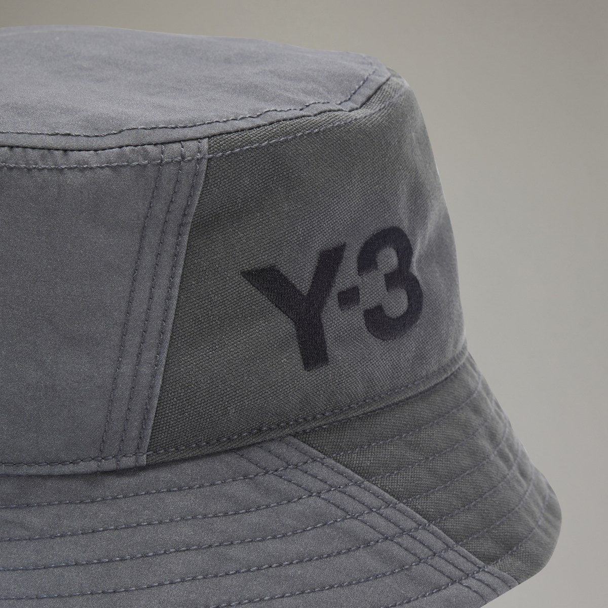 Adidas Y-3 BUCKET HAT. 4