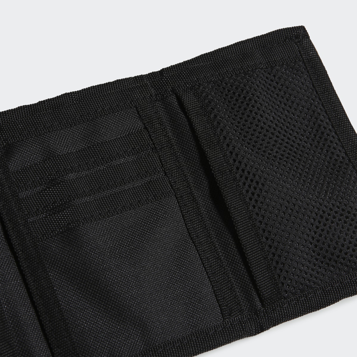 Adidas Essentials Wallet. 6