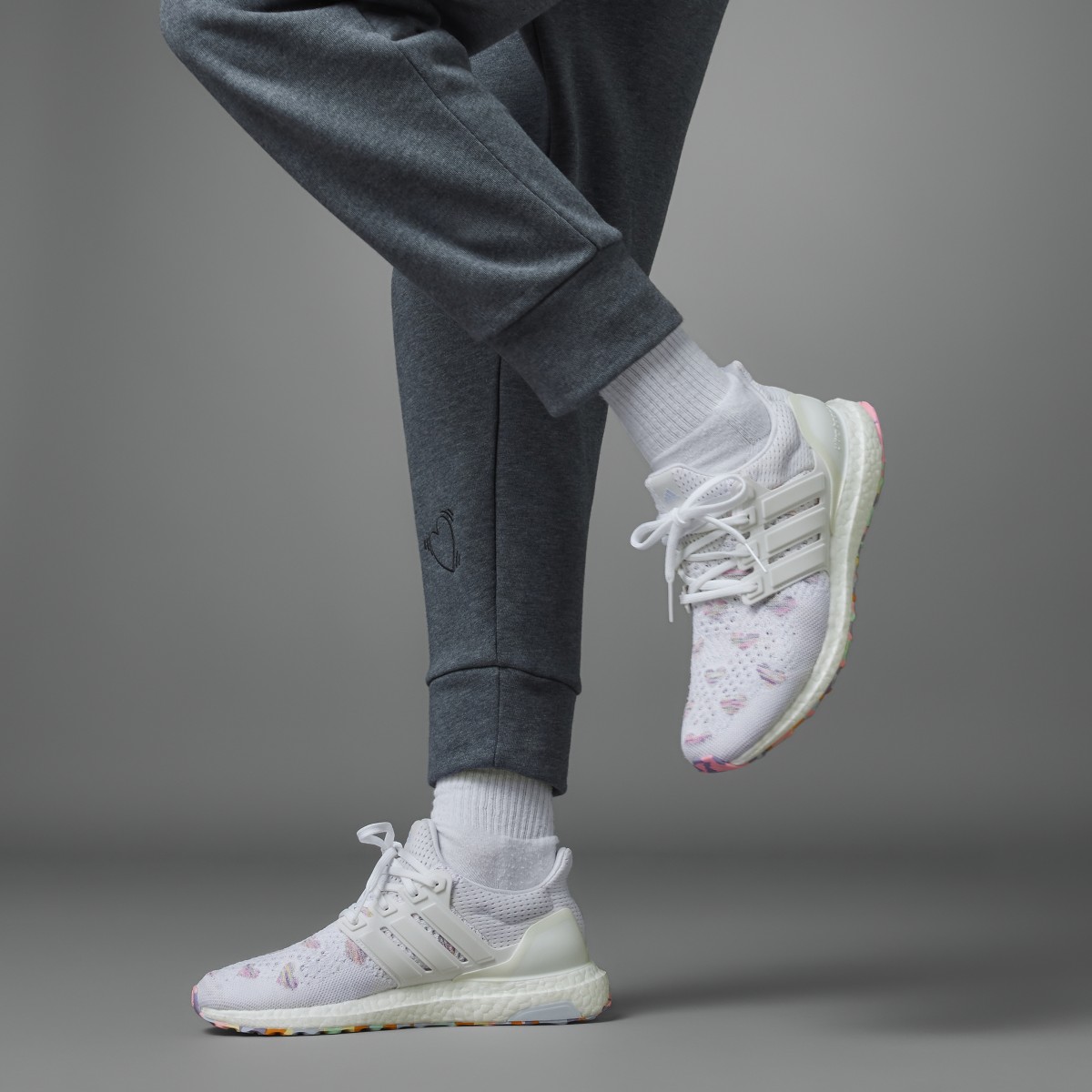 Adidas Zapatilla Ultraboost 1.0 Valentine's Day. 8