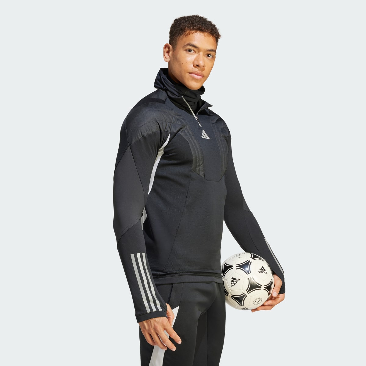 Adidas Tiro 23 Competition Winterized Top. 4