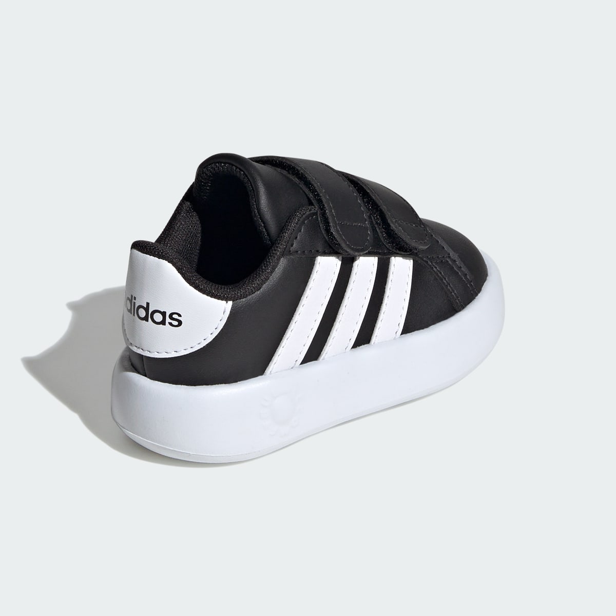 Adidas Grand Court 2.0 Shoes Kids. 6