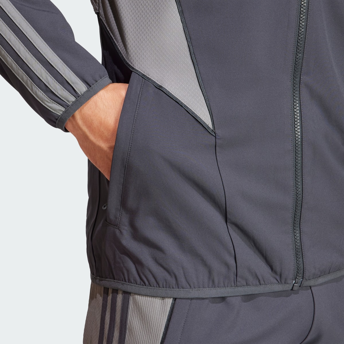 Adidas Chaqueta Himno Juventus. 9