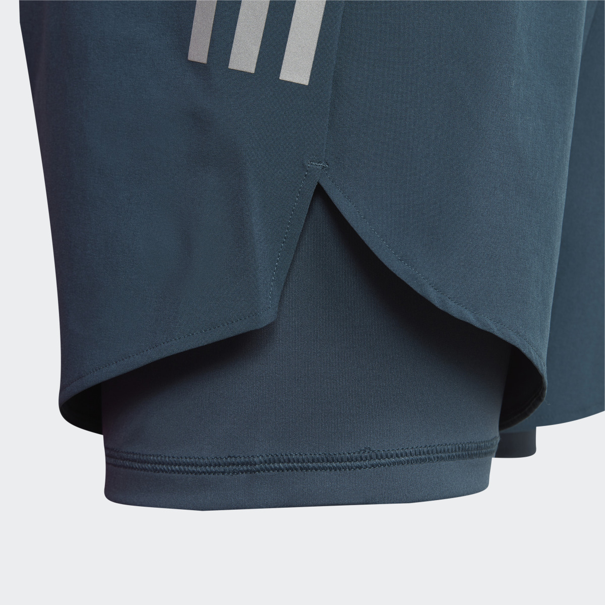 Adidas Short en toile Two-In-One AEROREADY. 6