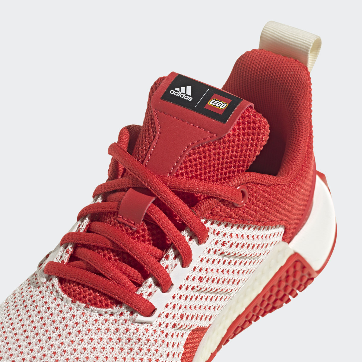 Adidas x LEGO Sport Pro Laufschuh. 10