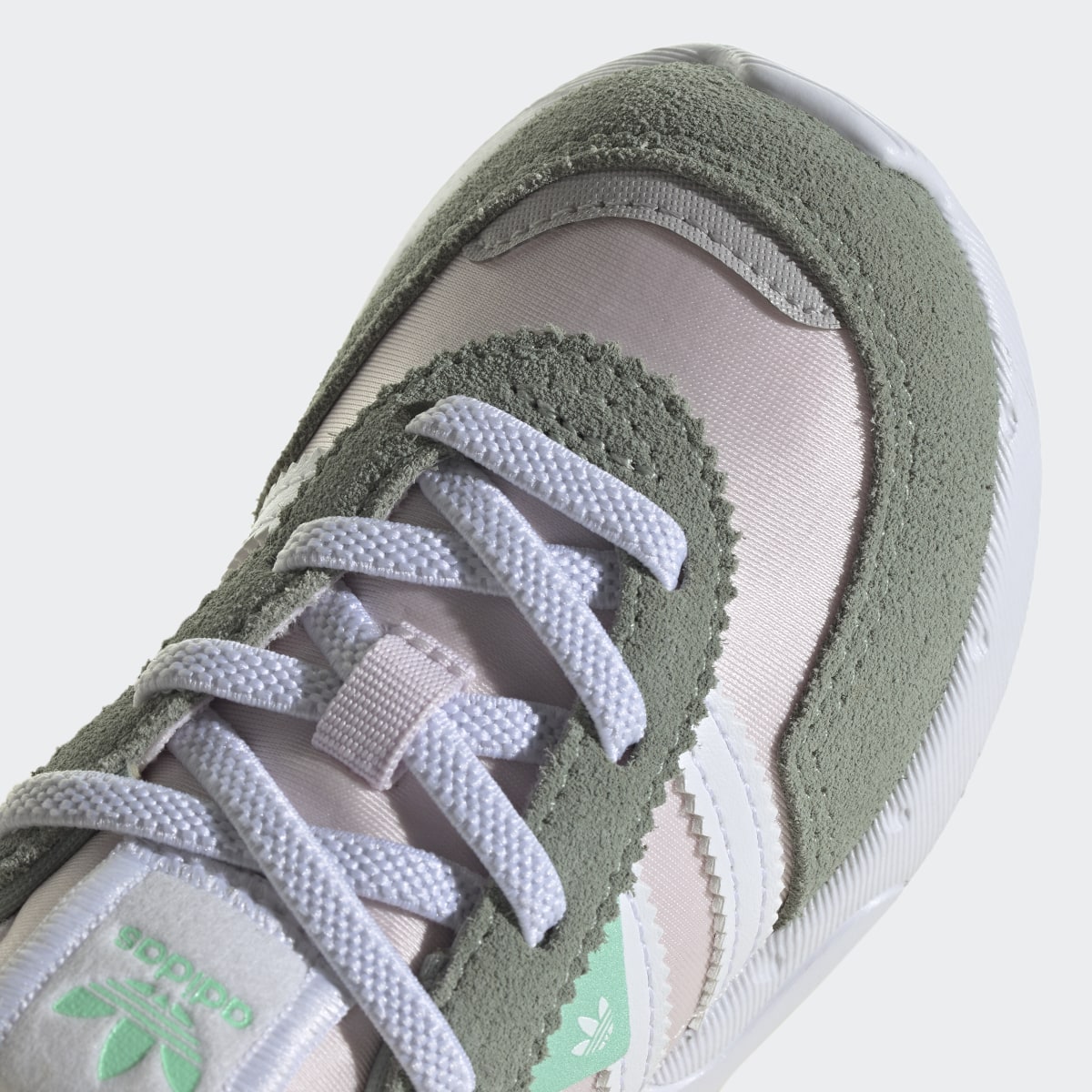 Adidas Zapatilla Retropy F2. 11
