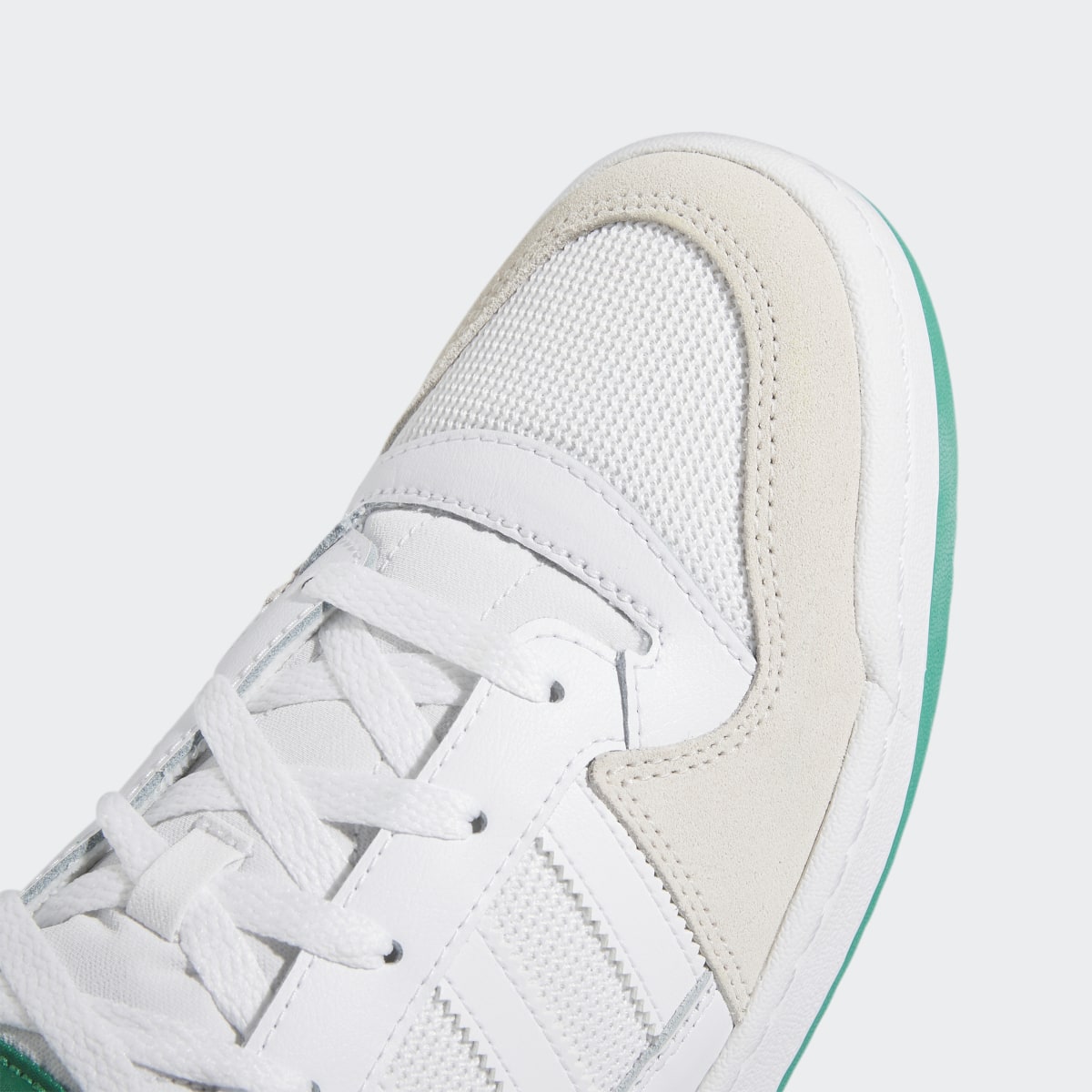 Adidas Chaussure Forum Low Classic. 9