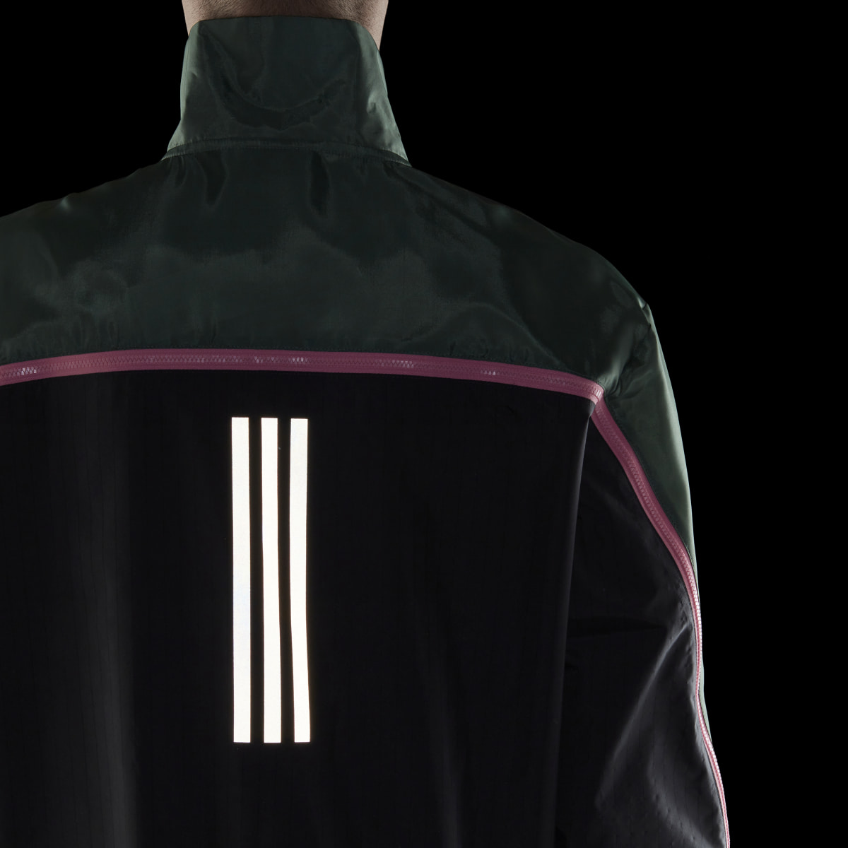 Adidas Chaqueta X-City. 7