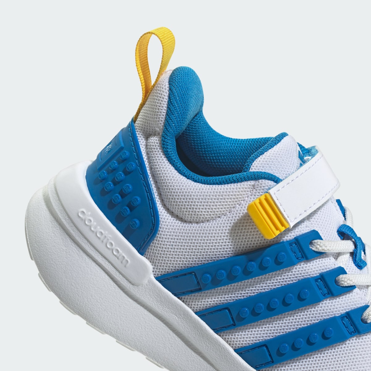 Adidas Chaussure à lacets élastiques et scratch adidas x LEGO® Racer TR21. 9