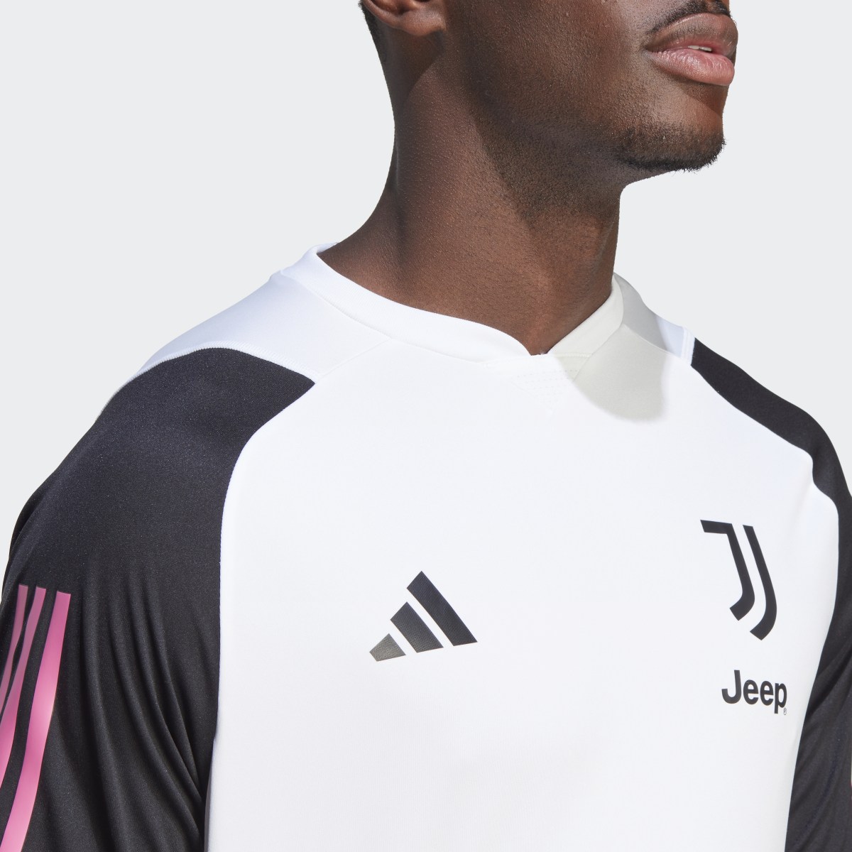 Adidas Juventus Tiro 23 Antrenman Forması. 9