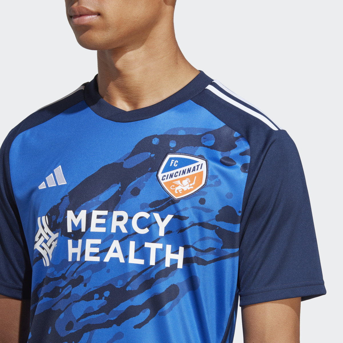 Adidas FC Cincinnati 23/24 Home Jersey. 7