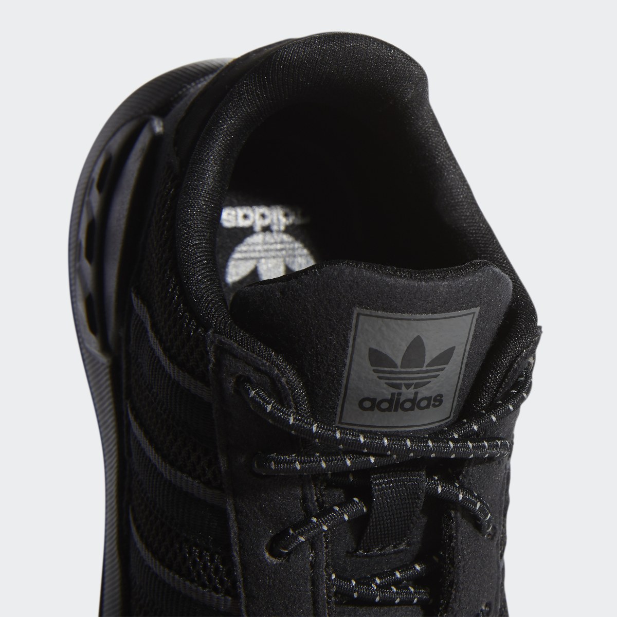 Adidas Chaussure LA Trainer Lite. 10