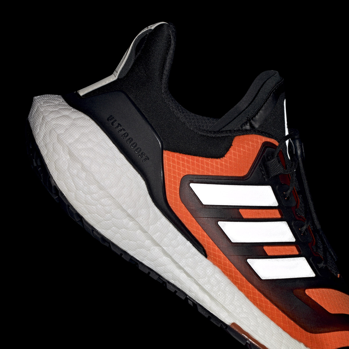 Adidas Chaussure Ultraboost 22 COLD.RDY 2.0. 4