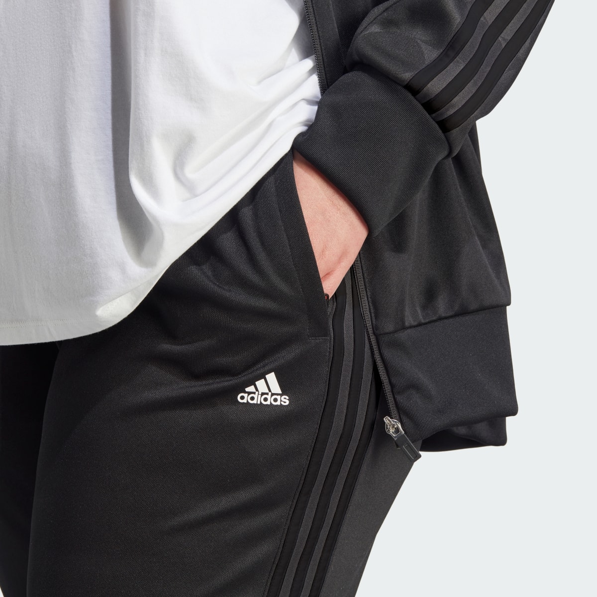 Adidas Tiro Training Pride Pants (Plus Size). 5