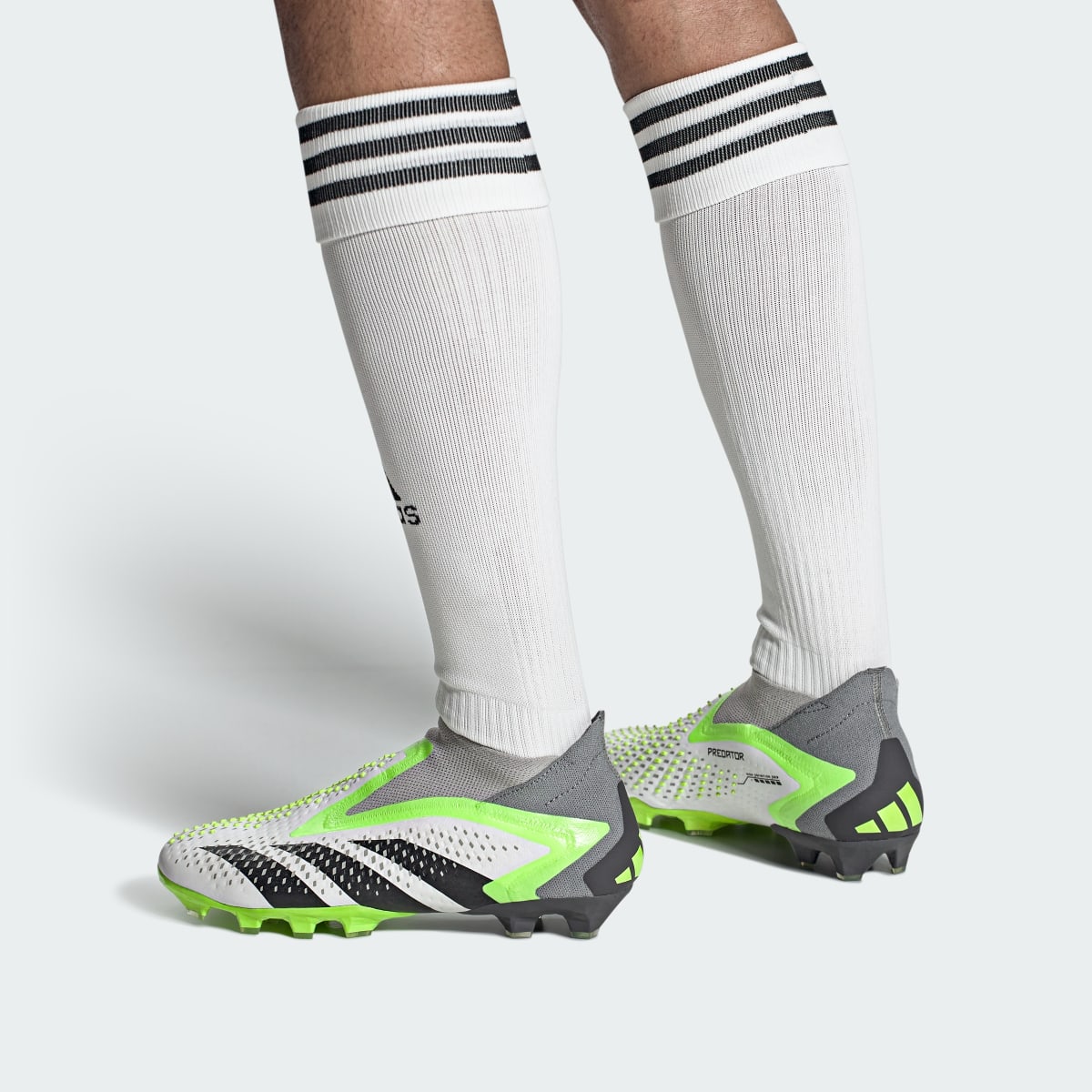 Adidas Bota de fútbol Predator Accuracy+ césped artificial. 6