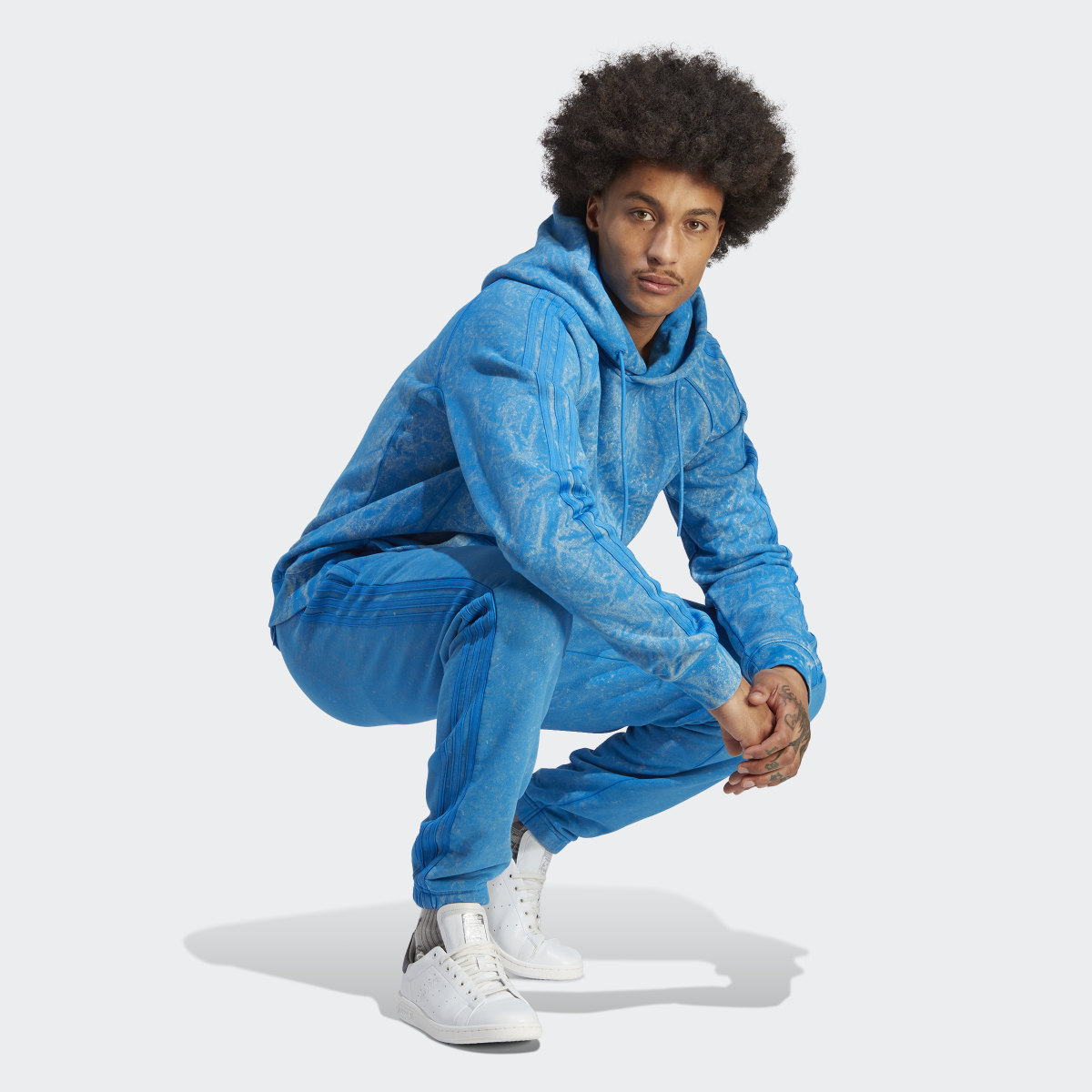 Adidas Sweat-shirt à capuche délavé Blue Version. 4