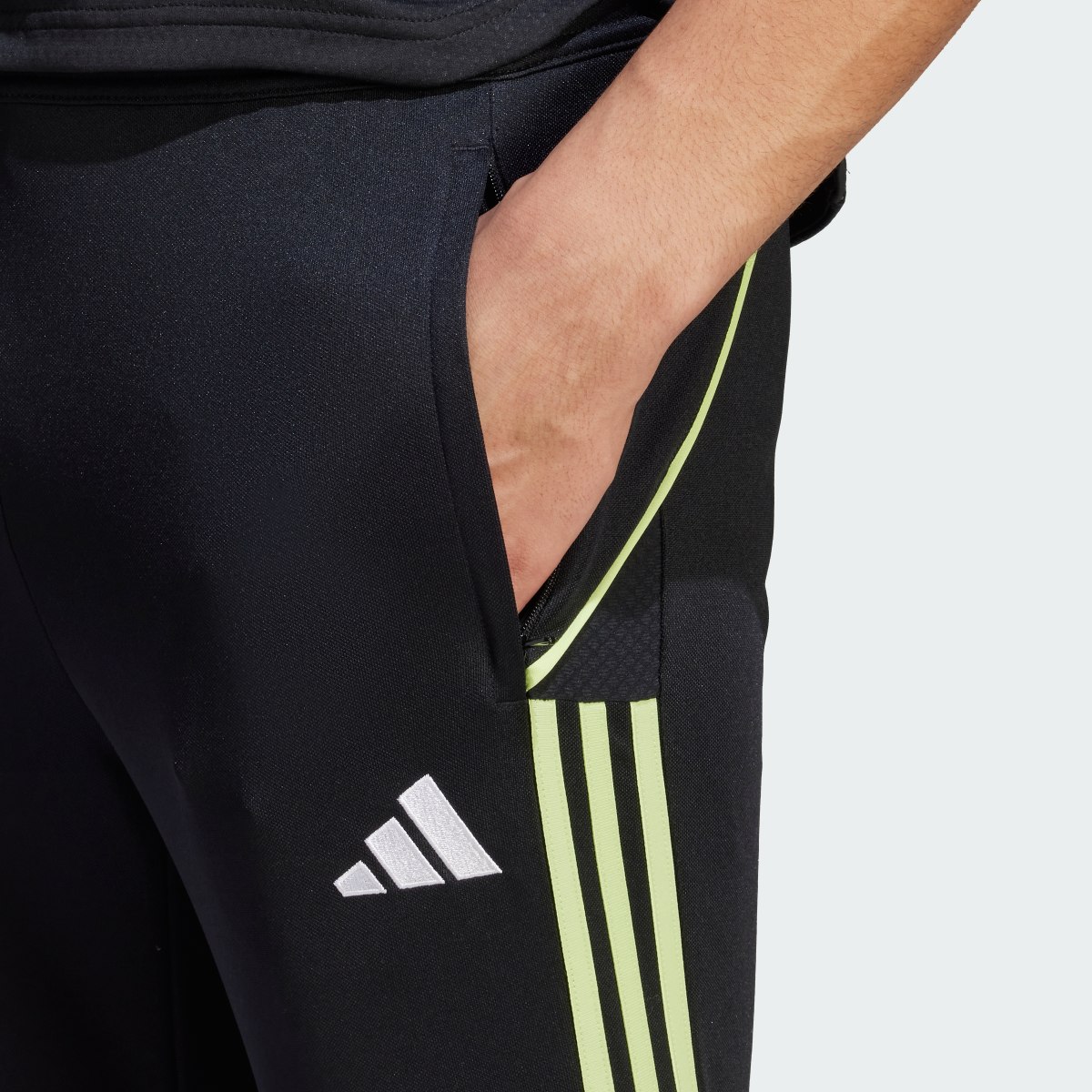 Adidas Pantalón entrenamiento Tiro 23 League. 5