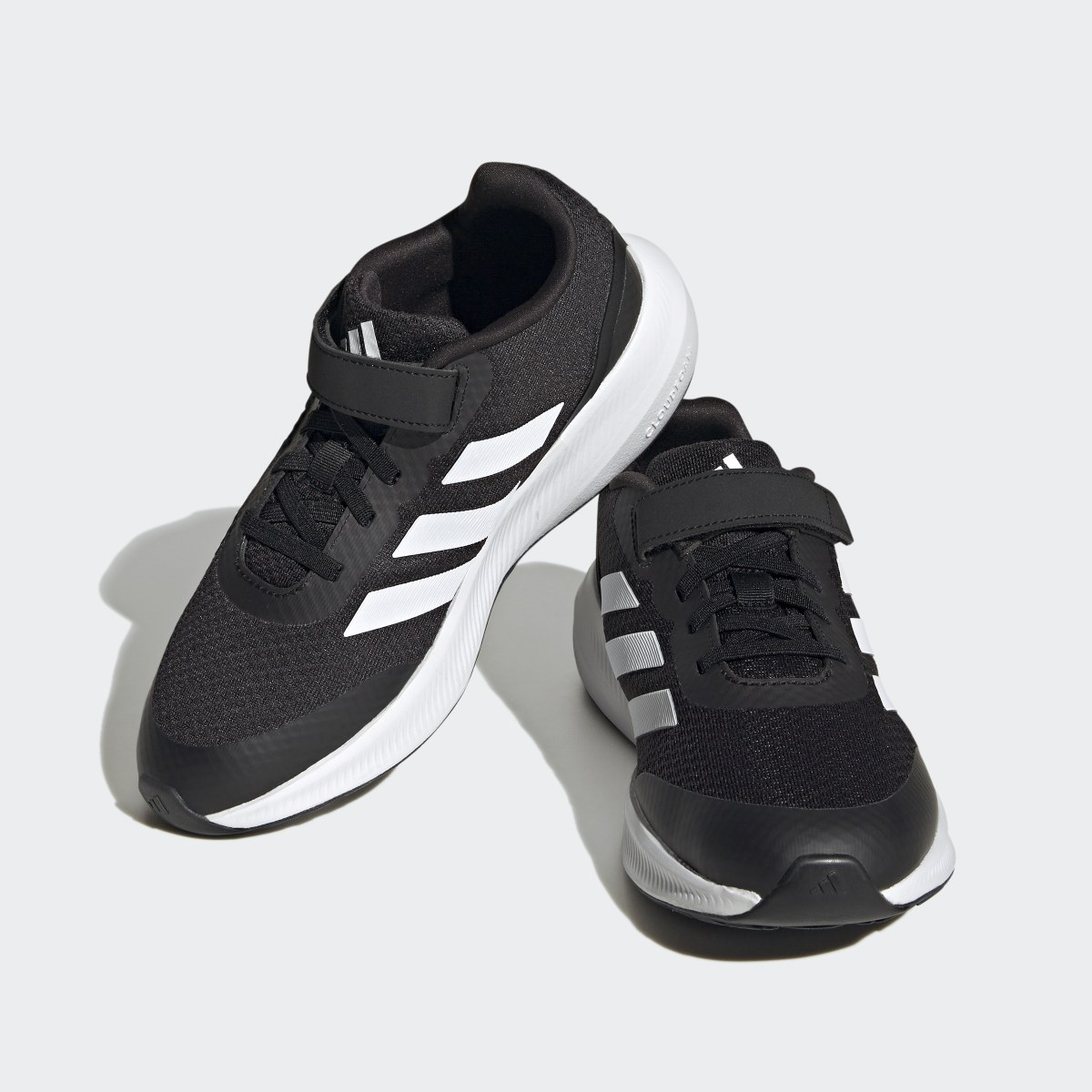 Adidas Chaussure à lacets élastiques et scratch RunFalcon 3.0. 5