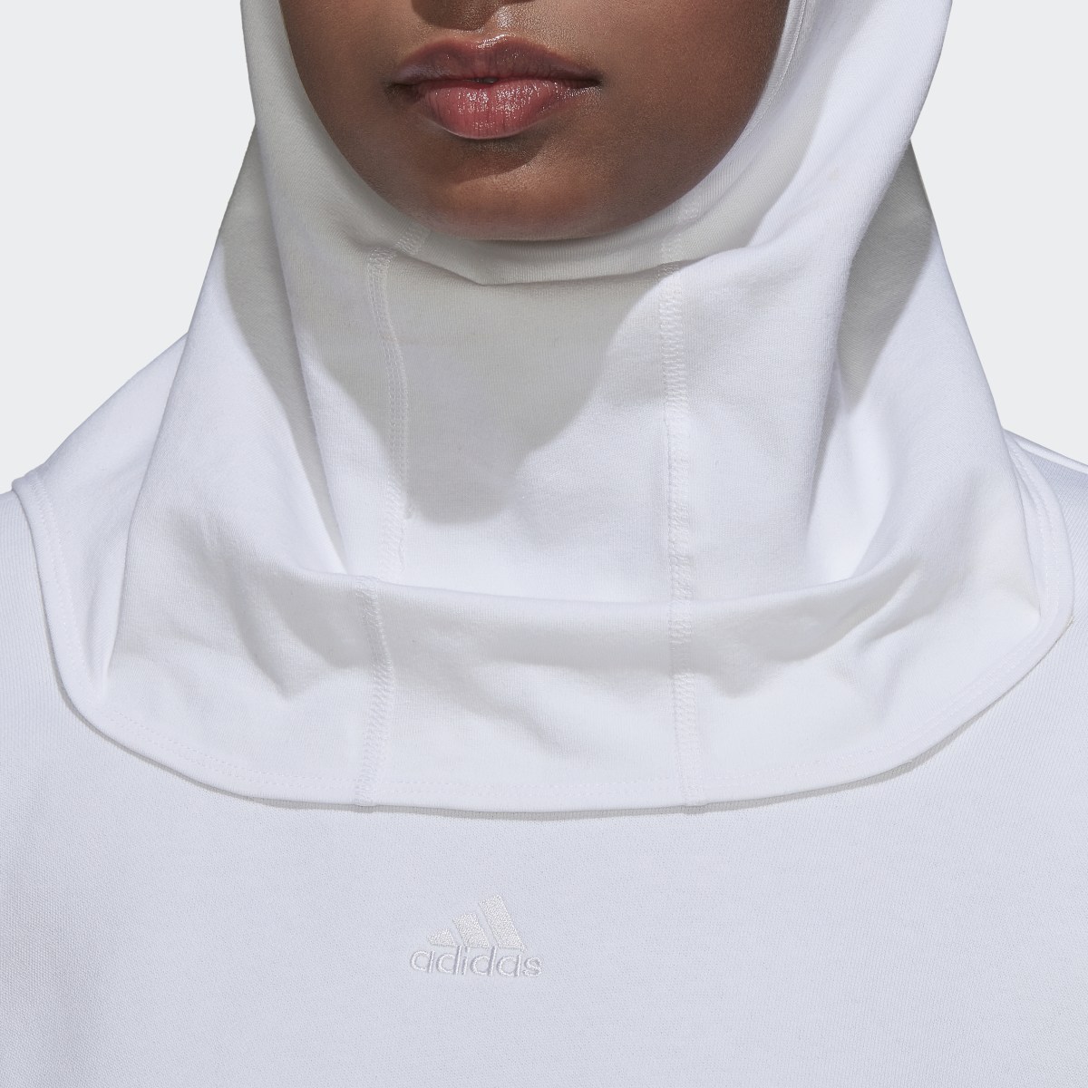 Adidas Future Icons Hijab. 7