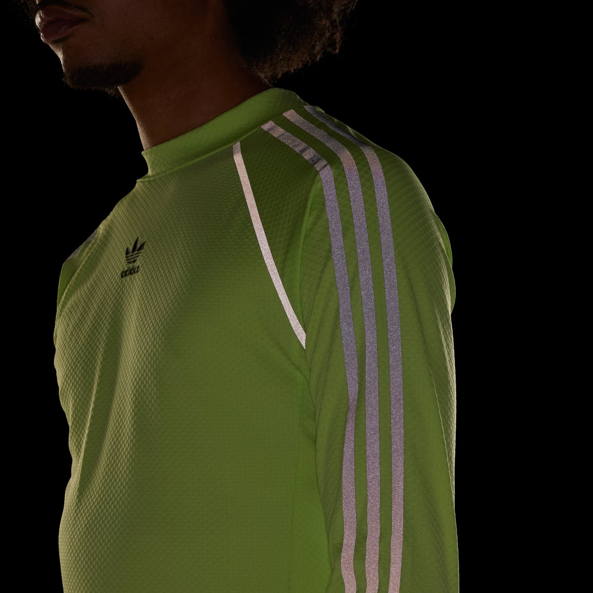 Adidas Camisola com Compressão. 8