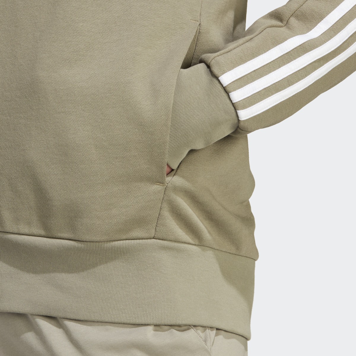 Adidas Chaqueta con capucha Essentials French Terry 3 bandas. 7