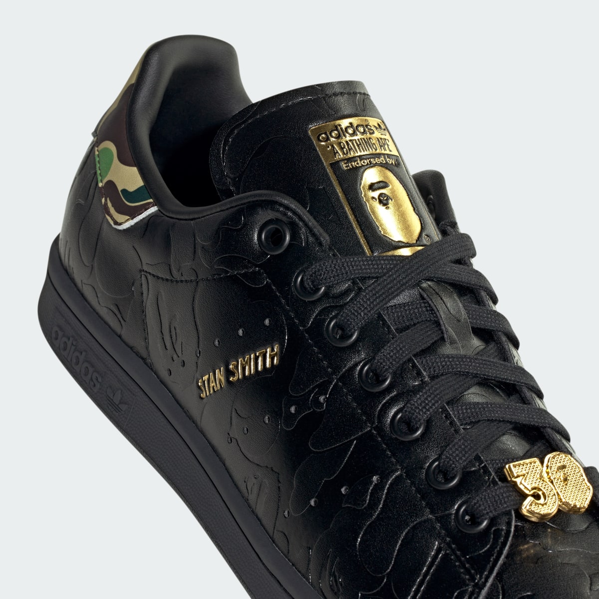 Adidas BAPE x adidas Stan Smith Schuh. 11