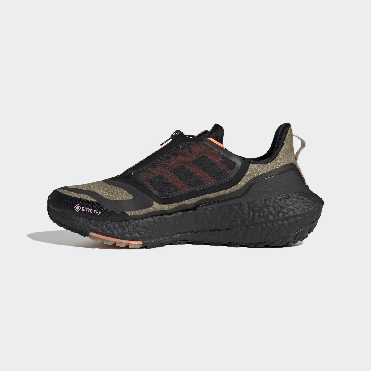 Adidas Ultraboost 22 GORE-TEX Shoes. 10