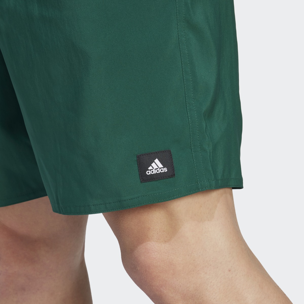 Adidas Solid CLX Classic-Length Badeshorts. 5