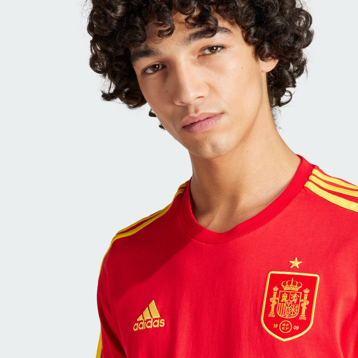 Adidas Camiseta España DNA 3 bandas. 6