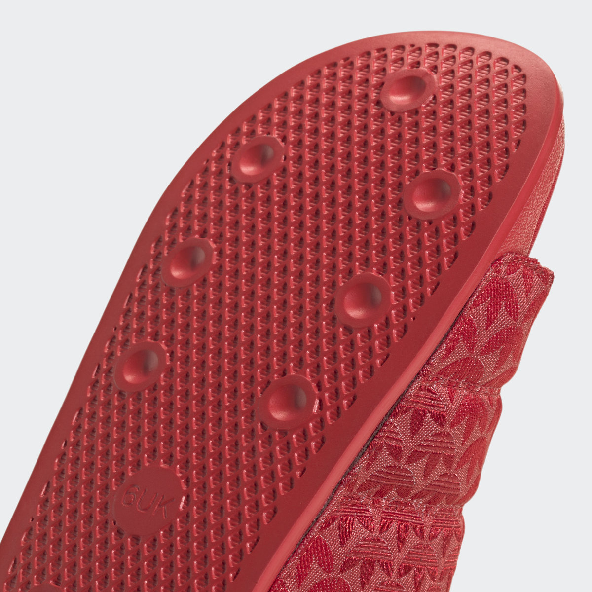 Adidas Adilette Essential Slides. 10