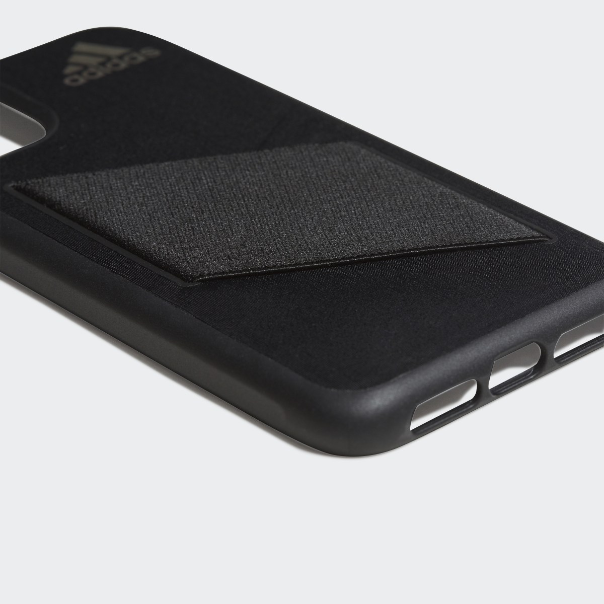 Adidas Molded Pocket Case iPhone 2019 6.1 Inch. 4