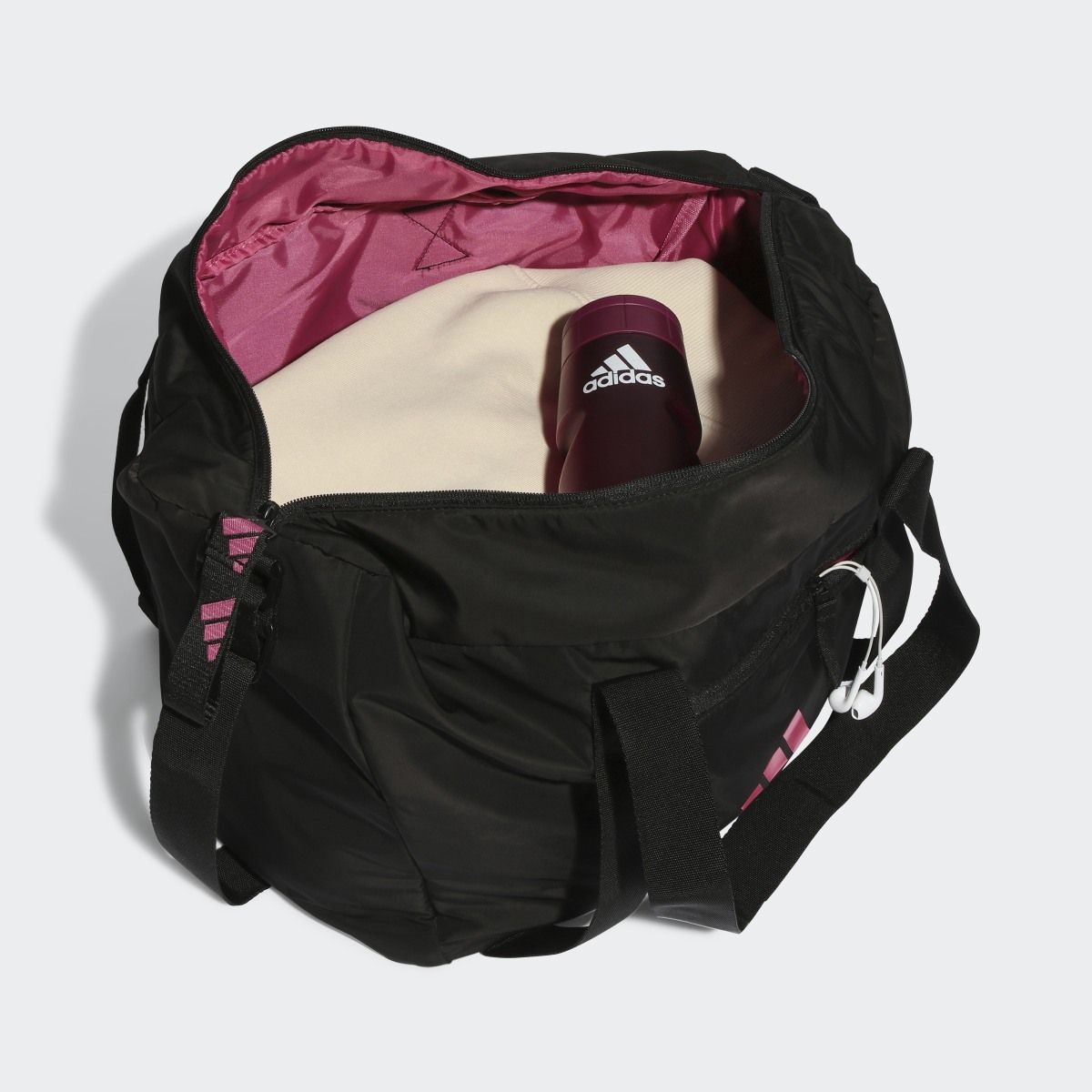 Adidas Sport Bag. 5