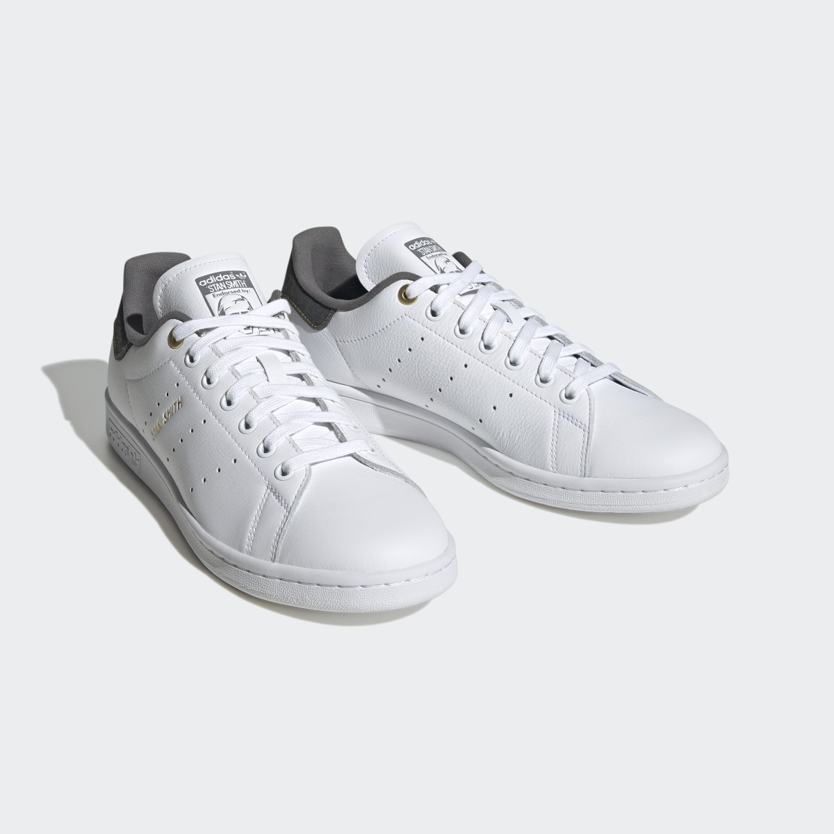 Adidas Scarpe Stan Smith. 5