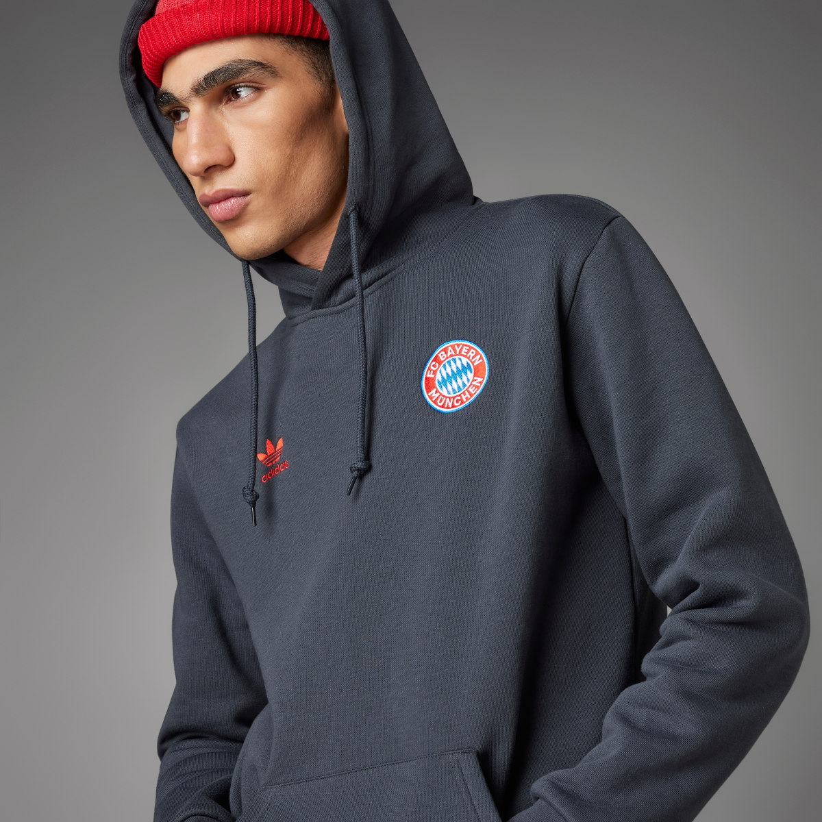 Adidas FC Bayern Essentials Trefoil Hoodie. 7