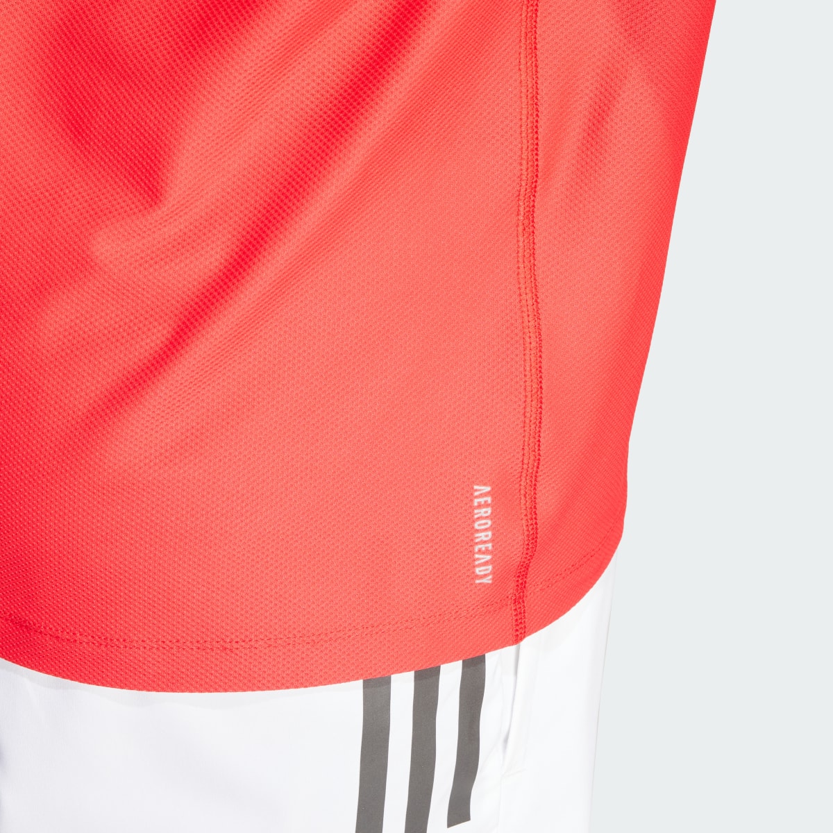 Adidas Playera Own the Run. 7