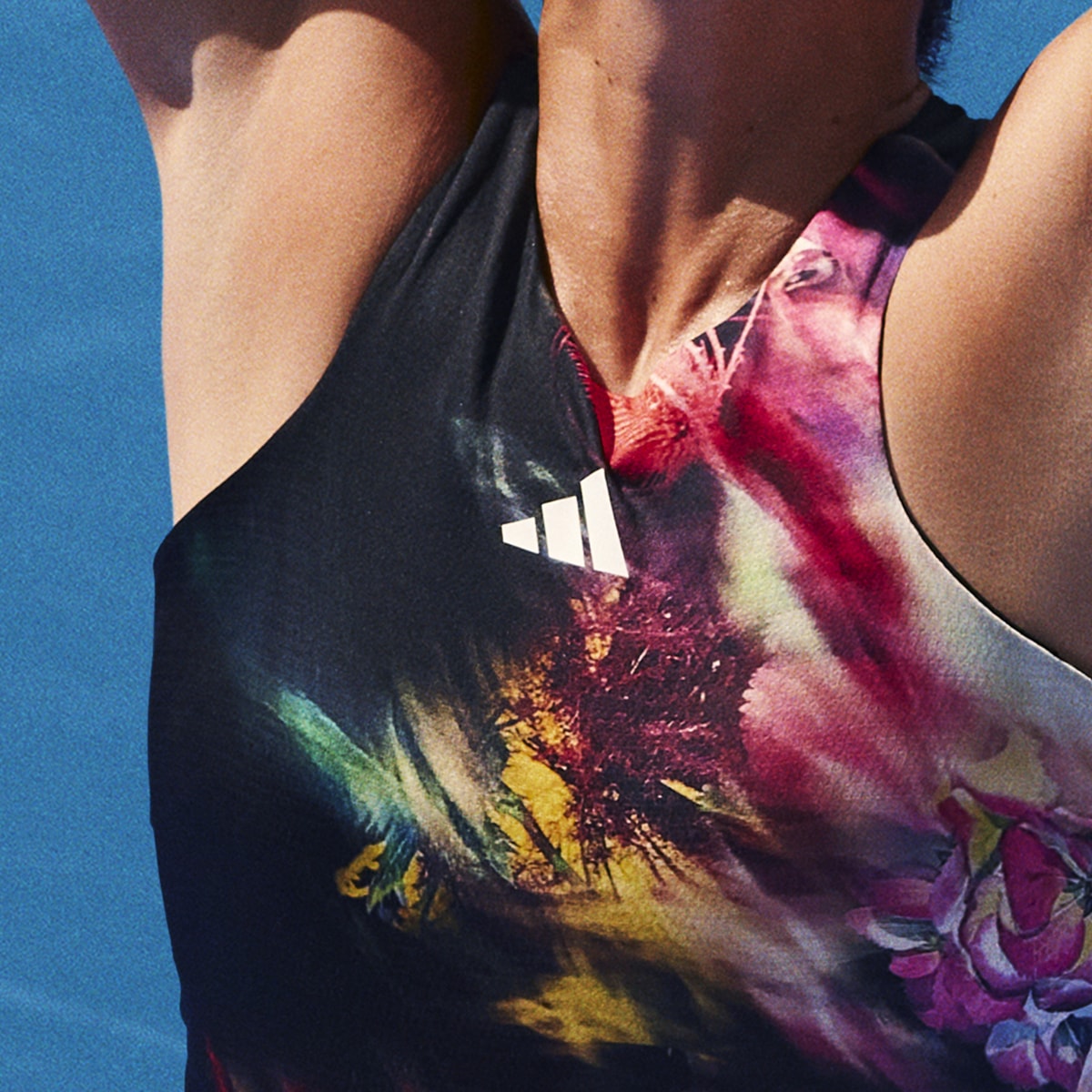 Adidas Melbourne Tennis Y-Tank Top. 4