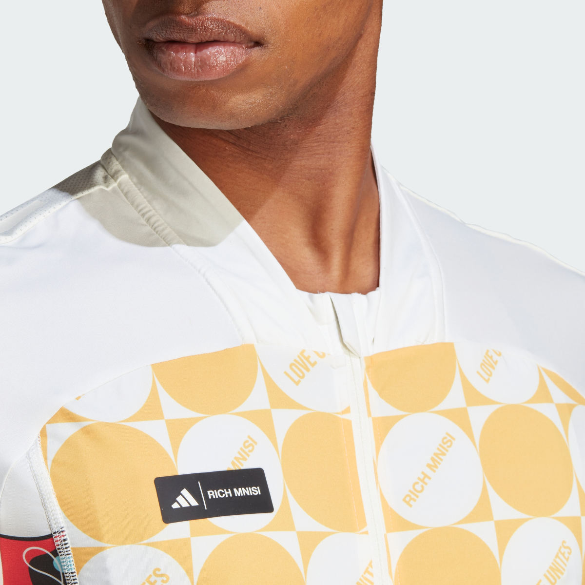 Adidas A T-shirt de Ciclismo x Rich Mnisi. 6