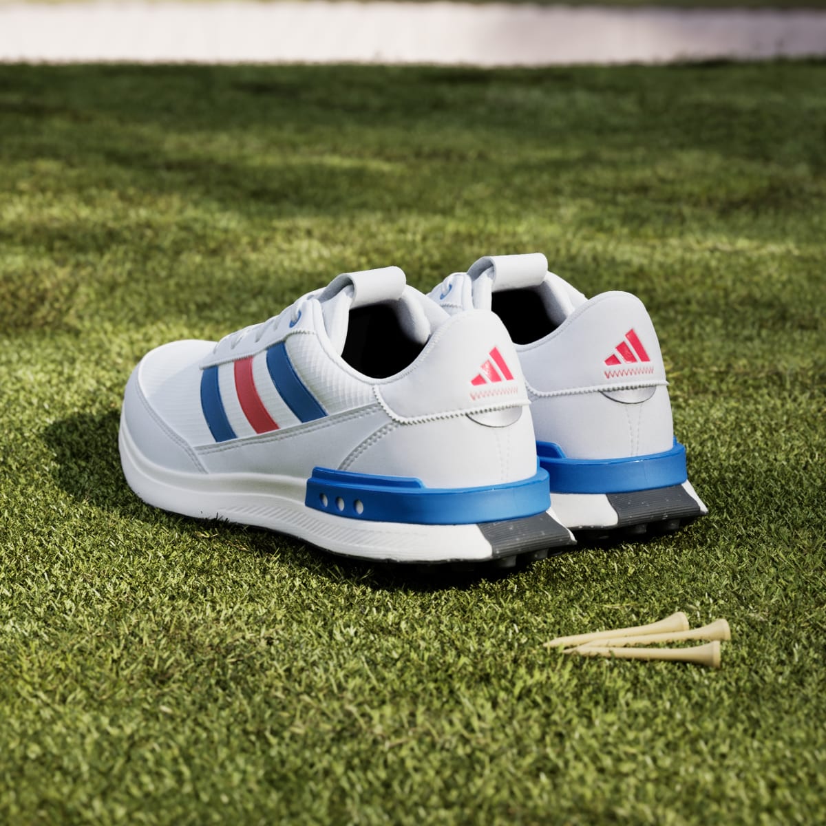 Adidas Chaussure de golf sans crampons S2G 24. 5