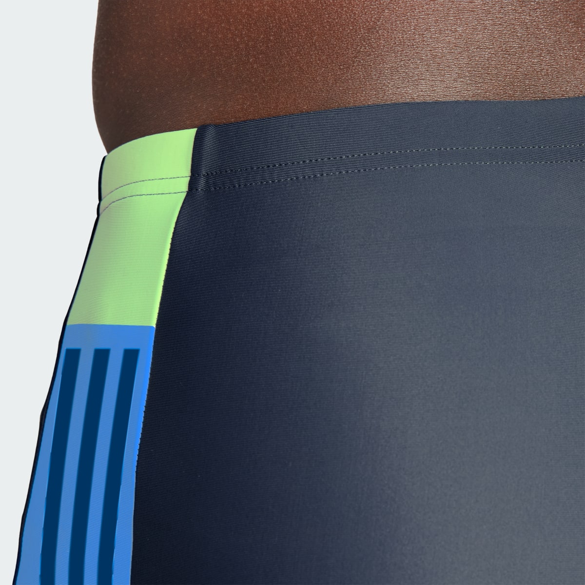 Adidas Colorblock 3-Streifen Boxer-Badehose. 6