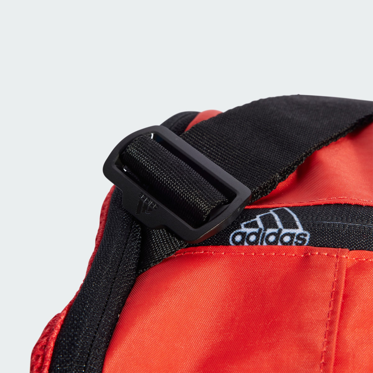 Adidas 4ATHLTS Duffel Bag Small. 5