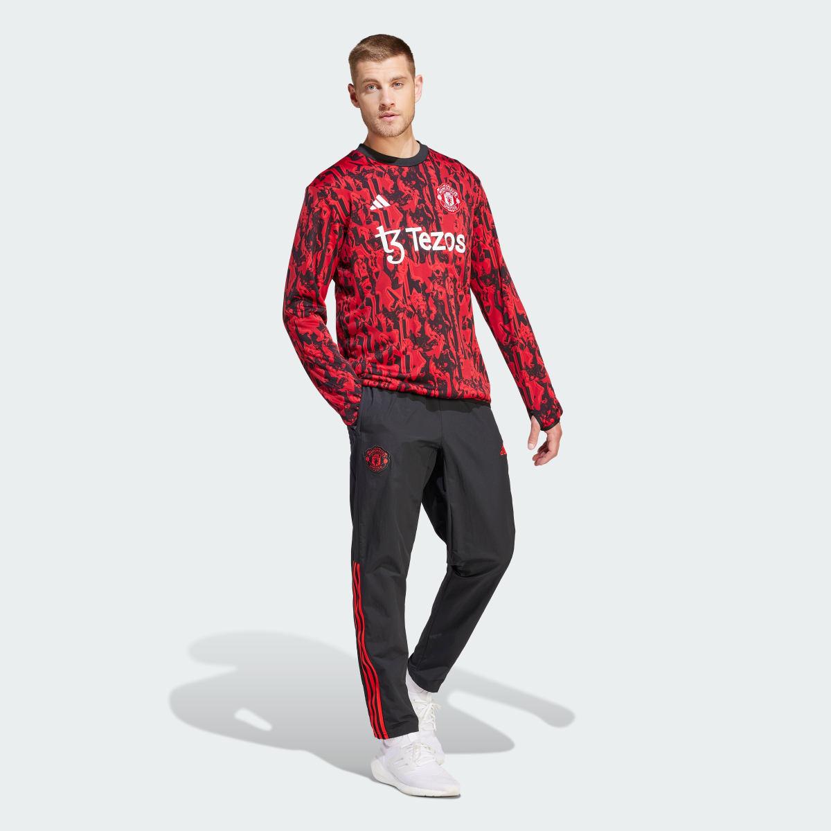 Adidas Manchester United Pre-Match Warm Top. 4