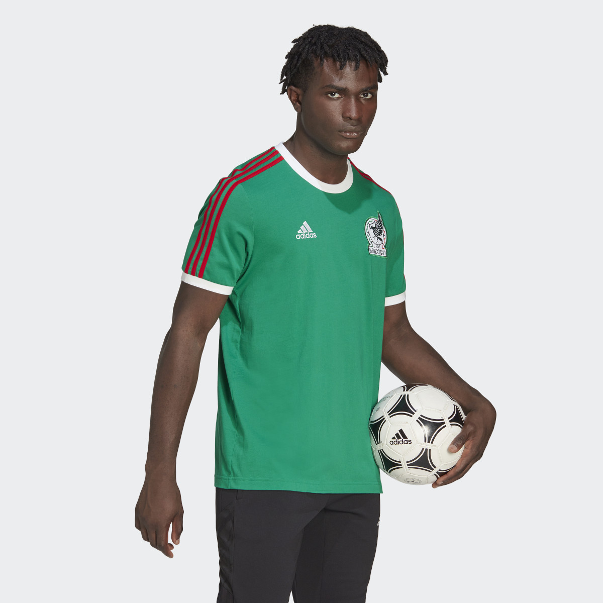 Adidas Playera Selección Nacional de México 3 Franjas. 4