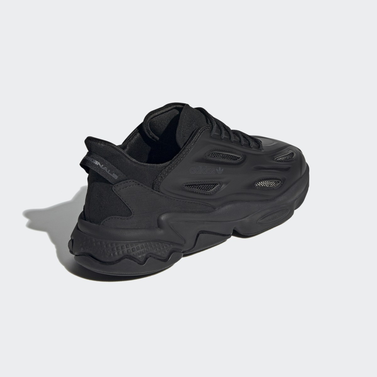 Adidas OZWEEGO Celox Schuh. 6