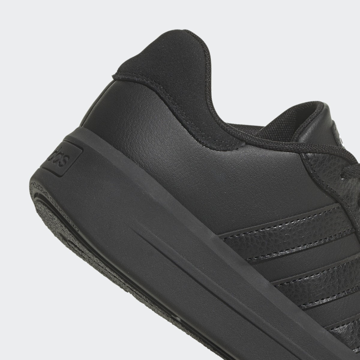 Adidas Court Platform Ayakkabı. 9