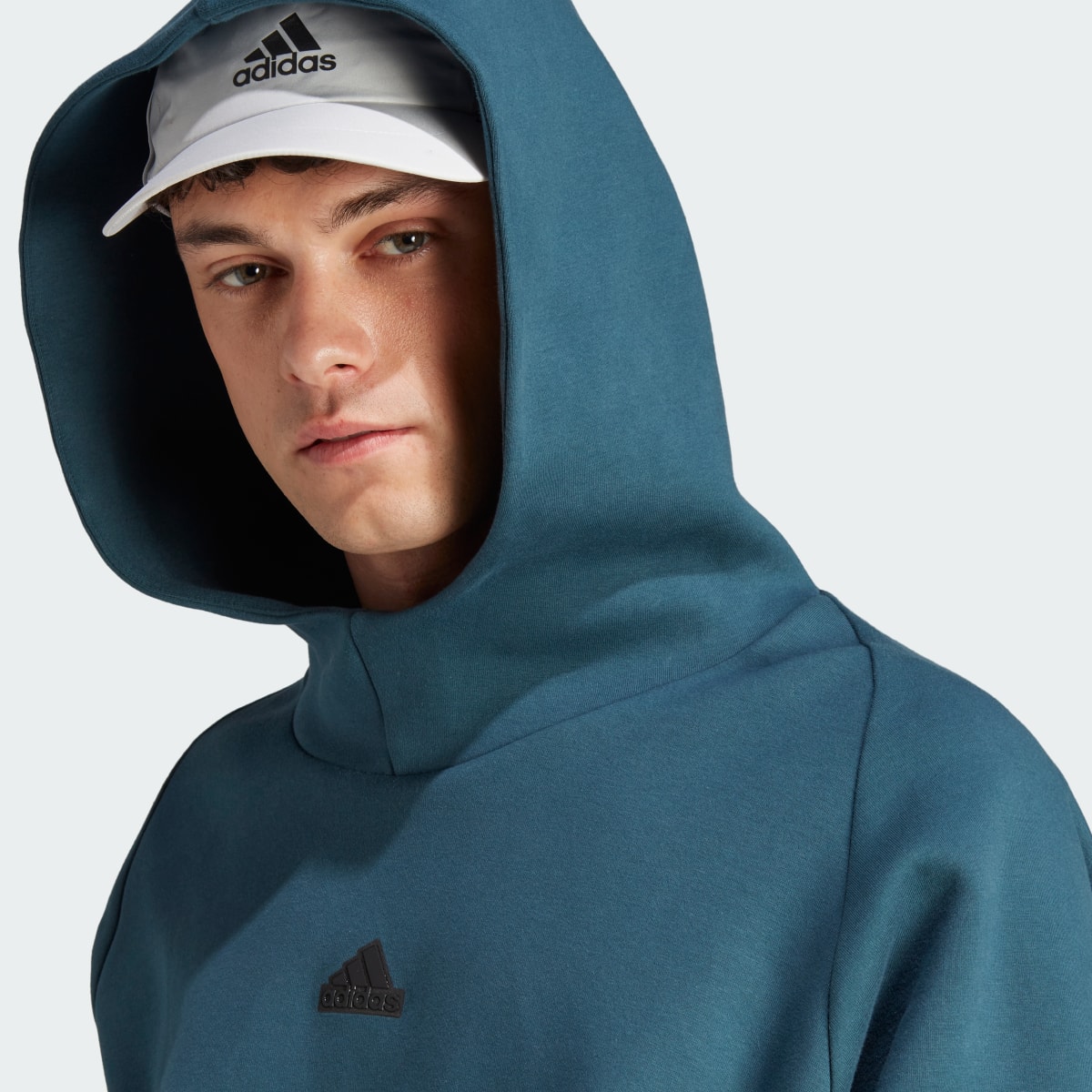 Adidas Nouveau sweat-shirt à capuche adidas Z.N.E. Premium. 6