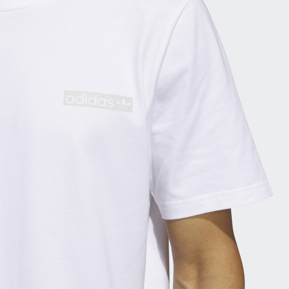 Adidas 4.0 Circle Tee. 7